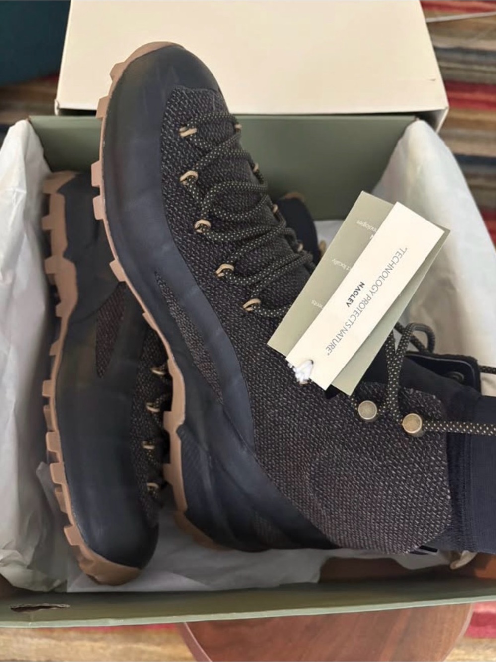 Naglev Hiking Boots